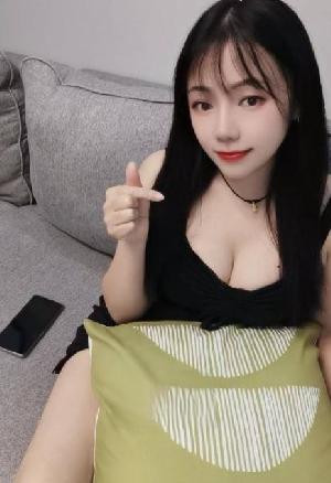 服务系小荡妇