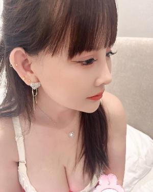 河西美乳梦佳