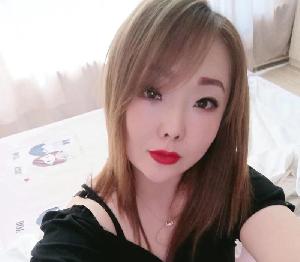 学府经典喷水少妇