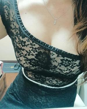 文殊院三通少妇