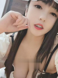 年轻大奶小余