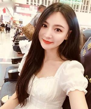 花果园长发粉波少妇