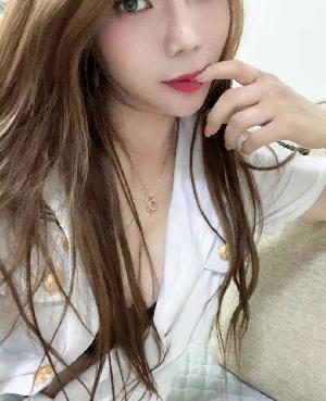 女人味十足喷水娃