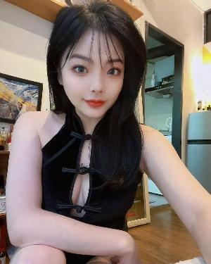 虎牙妹文文