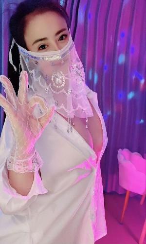 回味一线天艳舞甜甜