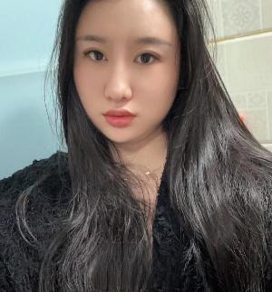 大长腿小姐姐