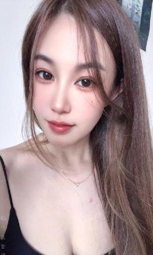 南开大胸美臀西雅