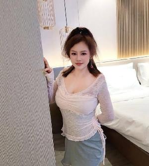 丰乳翘臀情趣欲妇