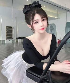 三联学院清纯学妹