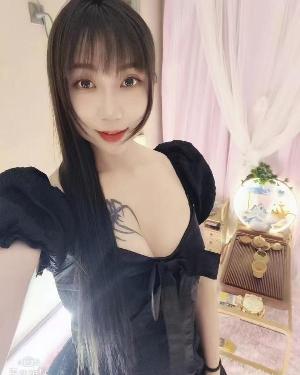 南关性感美腿妹子