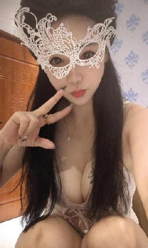 可舌吻69的吹箫女王