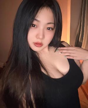 成都大胸淫娃