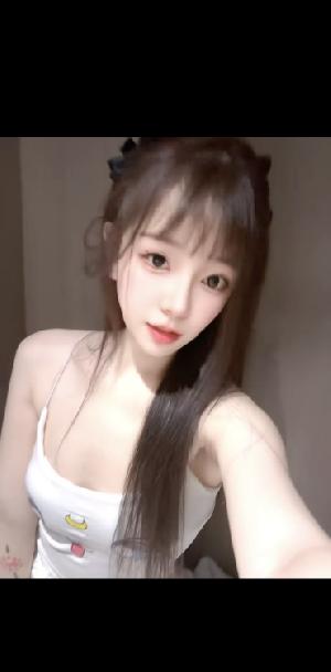 蜀山甜美小姐姐