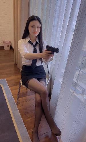 上城御姐思琪老师