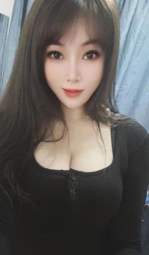 妹妹的舌功深厚