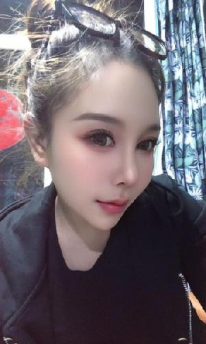 吴中一字马御姐