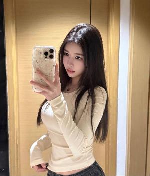 长宁区兼职妹子皮肤嫩白口活很棒水多的小粉穴