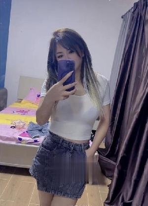 朝阳纯欲温柔性感小姐姐