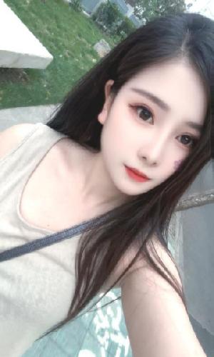 美女兜兜