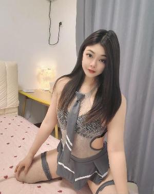上城性感多汁御姐莉娜