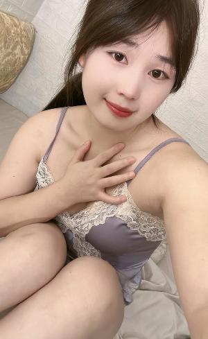 龙岗大奶纯欲嫩妹