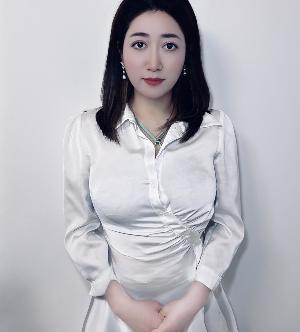 丰满姐姐居家推油 抓龙筋+按摩