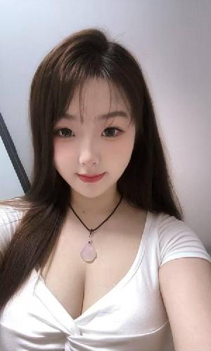 纯情甜妹小柳眉