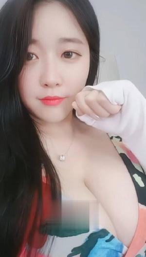 大奶子少妇