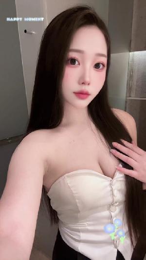 颜值美乳玩过狼友都说好