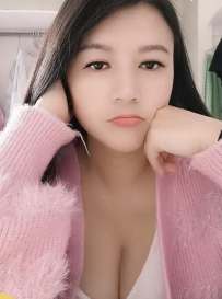 滨江气质美女微笑