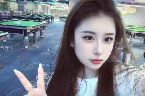 极品全能型三通美女