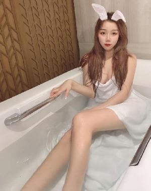 宁波00后小妹妹出来赚钱