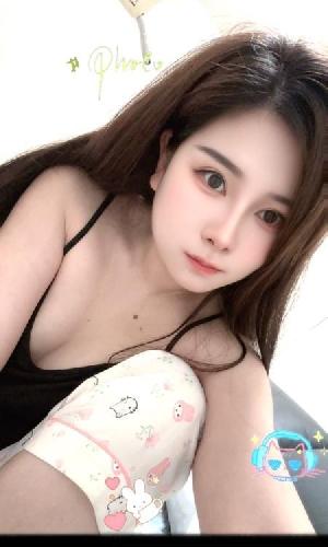 大胸美女兜兜