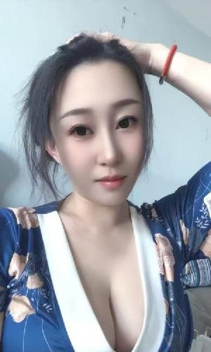 水床服务型少妇