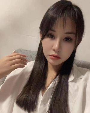 天河甜妹七七