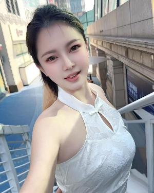 居家少妇