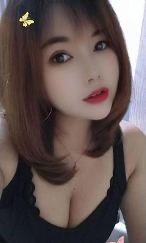 服务贴心大胸姐姐