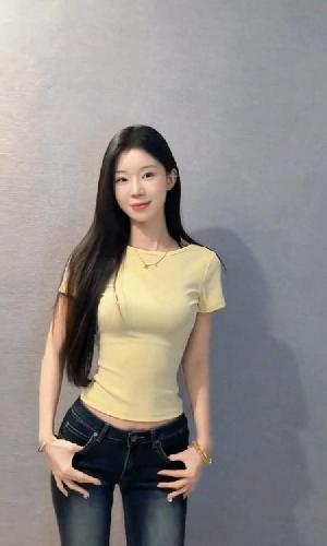 南山角色扮演白领