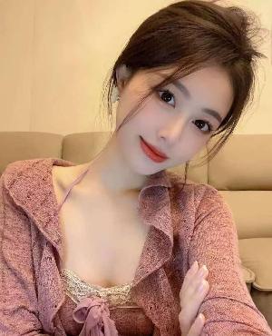 苗条性感骚妹