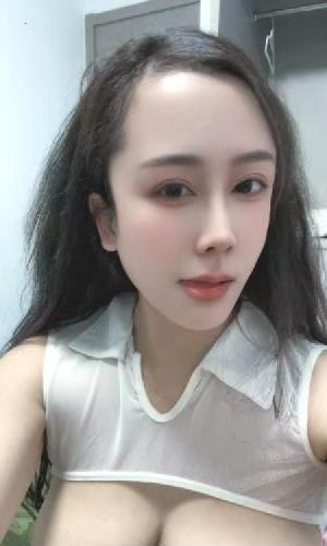 拱墅区大胸彤彤