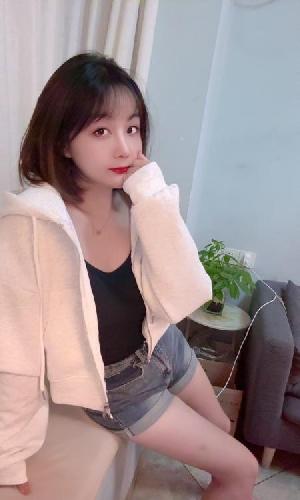 广州肥臀美乳少妇