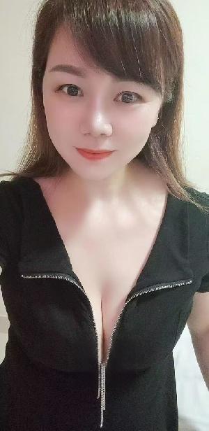 固戍少妇胸大肤白