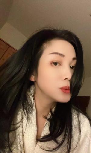 观音桥丰满少妇有舔脚