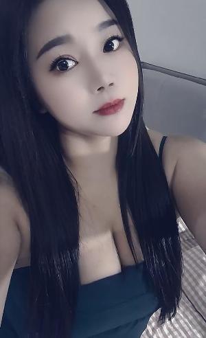 普陀新人巨乳少妇