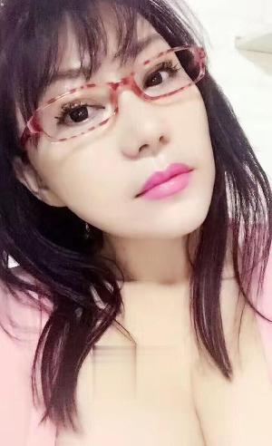 鼓楼粉巨乳榨汁机