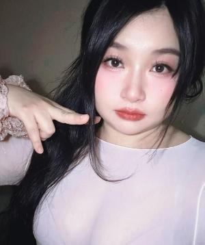 萧山巨臀美乳bbw
