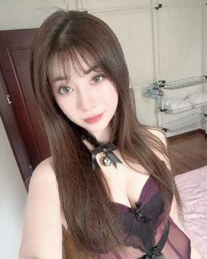 腼腆喷水小少妇菲菲