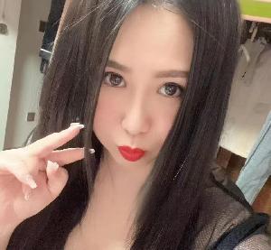 轻熟系大胸少妇