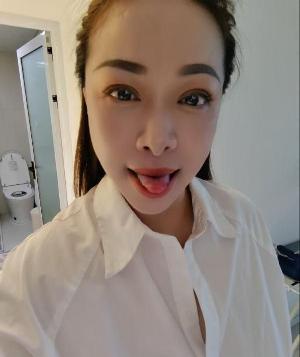 毒龙高手气质姐姐