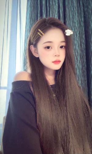 舌吻清纯嫩妹